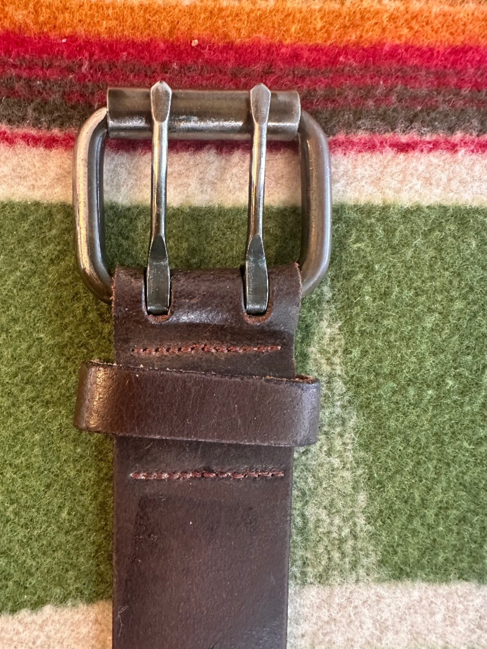Double prong-used belt-dimensions in photo descriptions